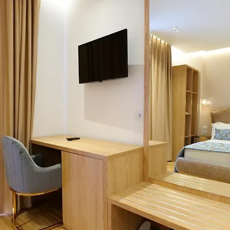 Hotel Bora Bora Ksamil