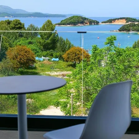 Hotel Bora Bora Ksamil