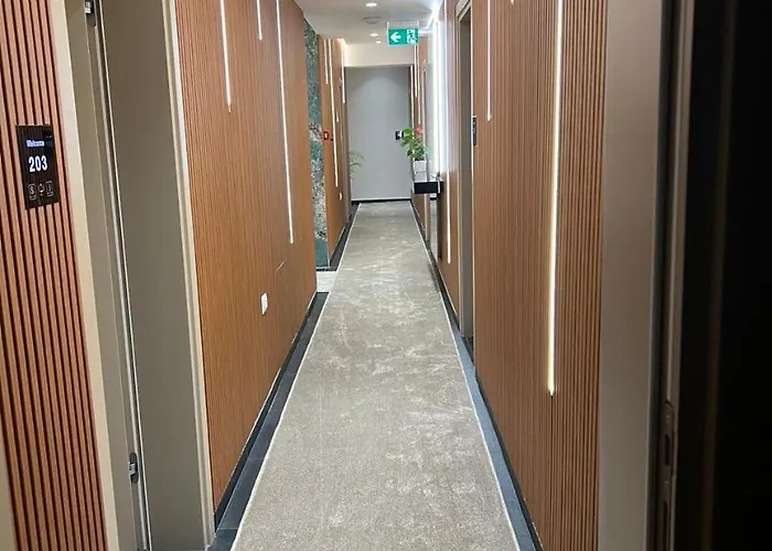 Bora Bora Отель Ксамил